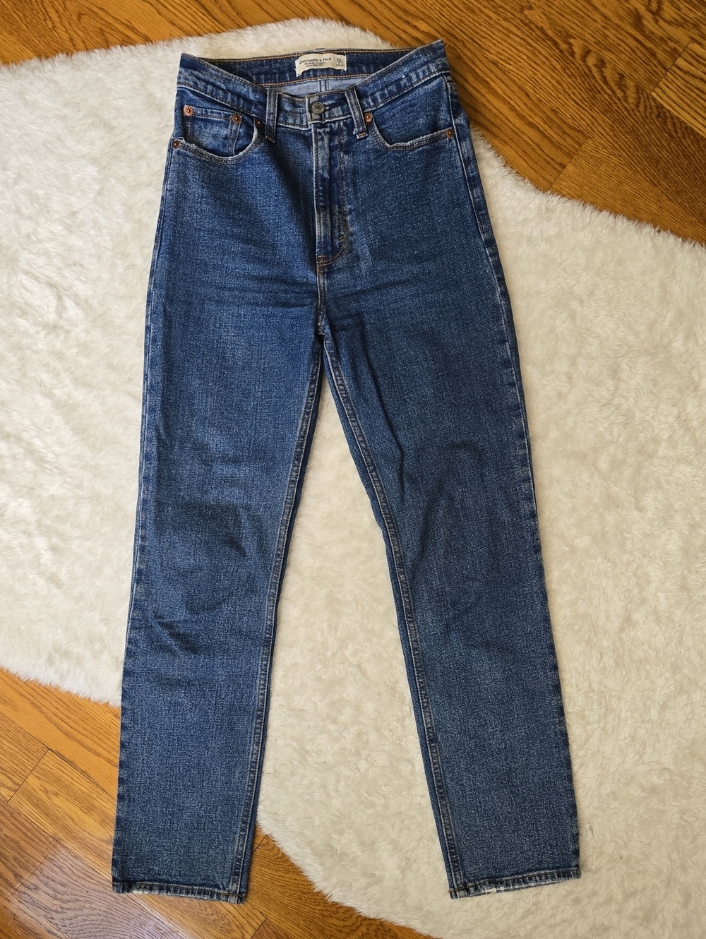 Abercrombie & Fitch Ankle Straight Ultra High Rise Jeans, Womens 25/0